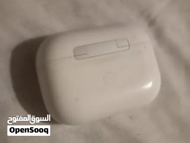 charging case for airpods pro 2بكل حاجتها   علبة شحن شبة جديدة