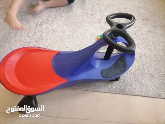 سياره للاطفال مستعمله