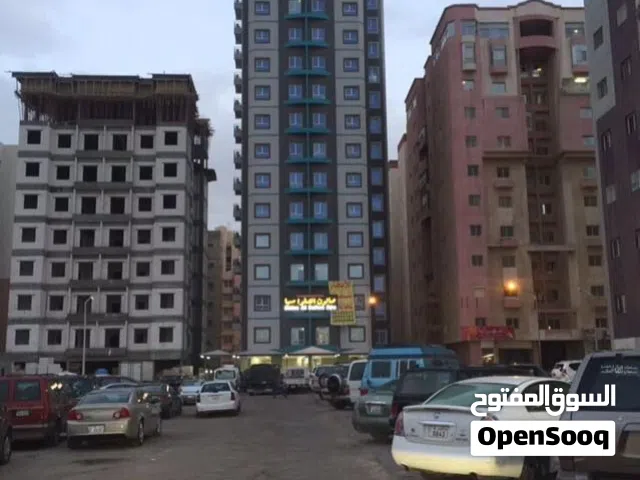 للإيجار شقه للعائلات فقط في حولي غرفتين ، دور 15 اطلاله مميزه