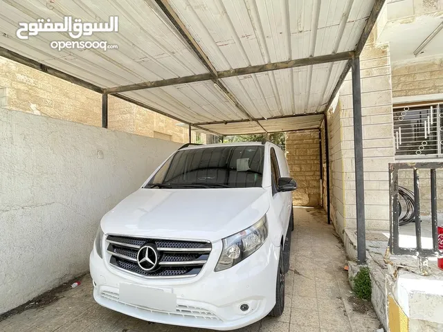 باص مرسيدس ڤيتو ڤان شصي طويل 2015