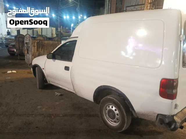 2000 أوبل كامبو