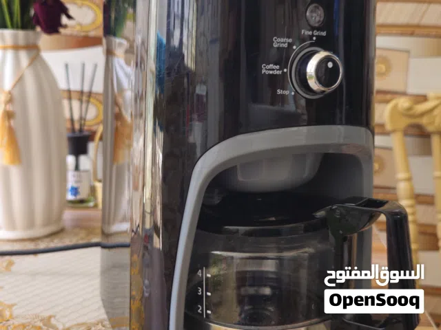 محضرة قهوة ماركة DISON مستخدمة مرتين فقط للبيع