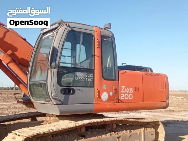 للبيع: حفارة هيتاشي (Hitachi Zaxis 200)