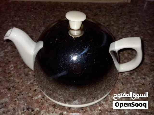 ابريق قديم جدا صناعه انجليزيه  1956