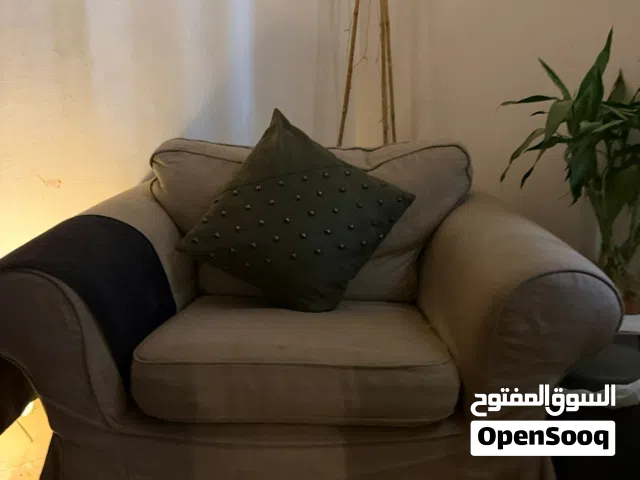 كرسي من ايكيا