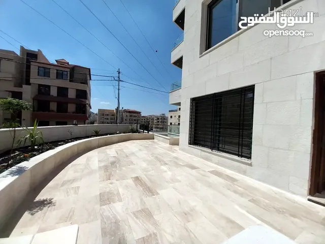 250 m2 4 Bedrooms Apartments for Sale in Amman Dahiet Al-Nakheel
