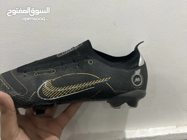 41.5 Sport Shoes in Al Riyadh
