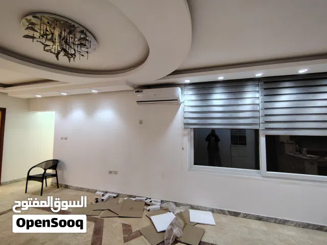 250 m2 3 Bedrooms Apartments for Rent in Tripoli Souq Al-Juma'a