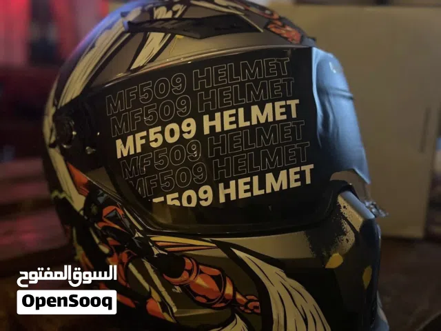 خوذة امريكية       اذا راسك غالي عليك... هاي الخوذةالصح.