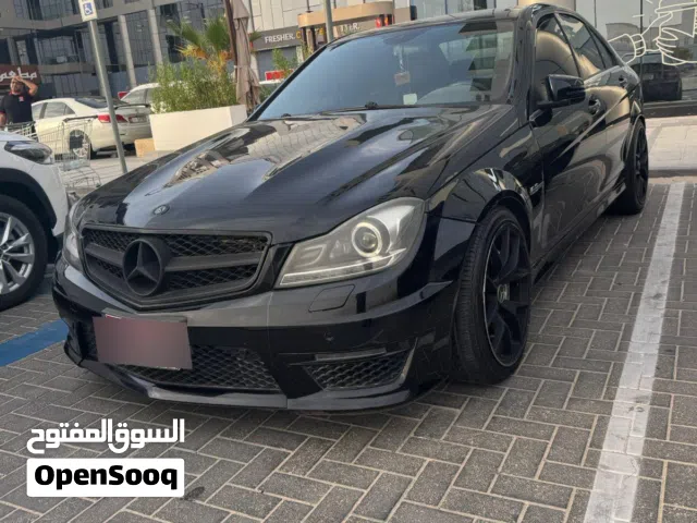2010 مرسيدس بنز الفئة-C C 63 AMG