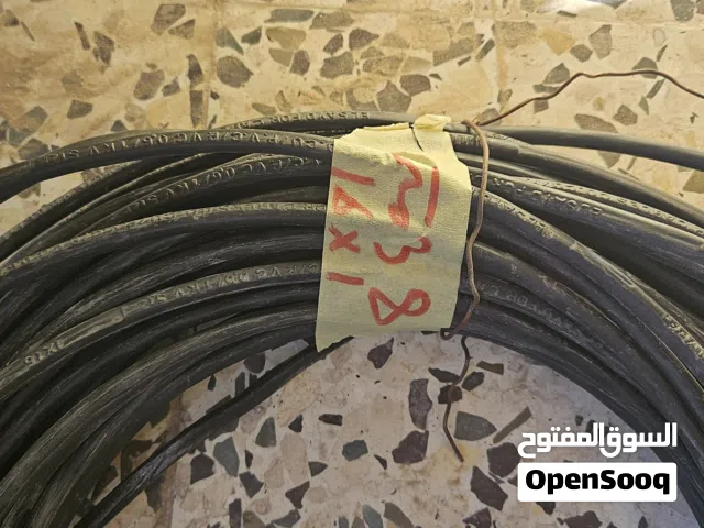 كابل ايطالي