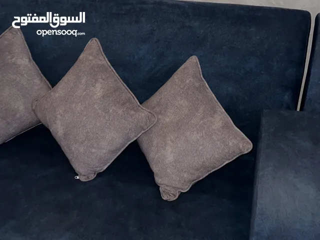 مجلس للبيع في ابوظبي على شكل L