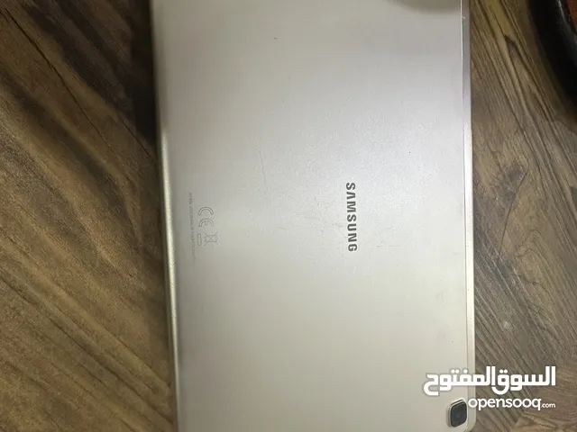 Galaxy Tab A7 الجهاز نضيف وكاله بدون خط  بدل فقط على تلفون  Samsung