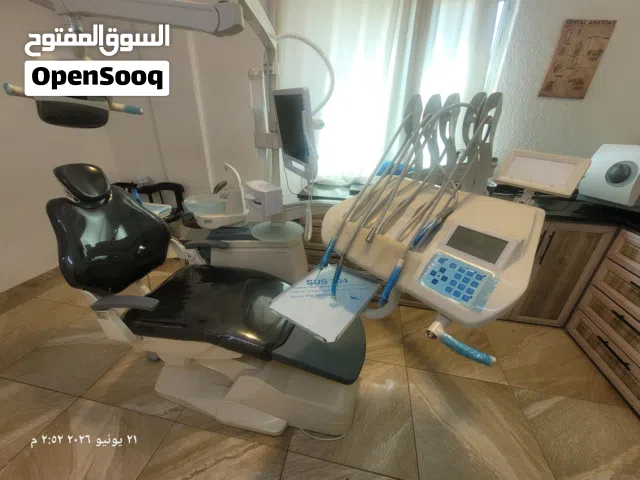 كرسي اسنان و ادوات عيادة اسنان للبيع