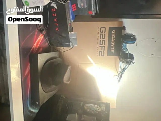 كيس وشاشه وماوس وكيبورد ومايك