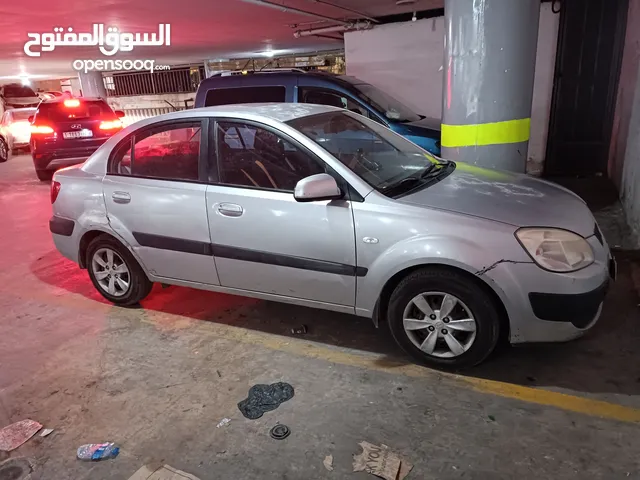 كيا ريو 2008