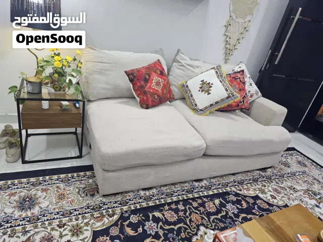 كنب للبيع على شكل ال شيب