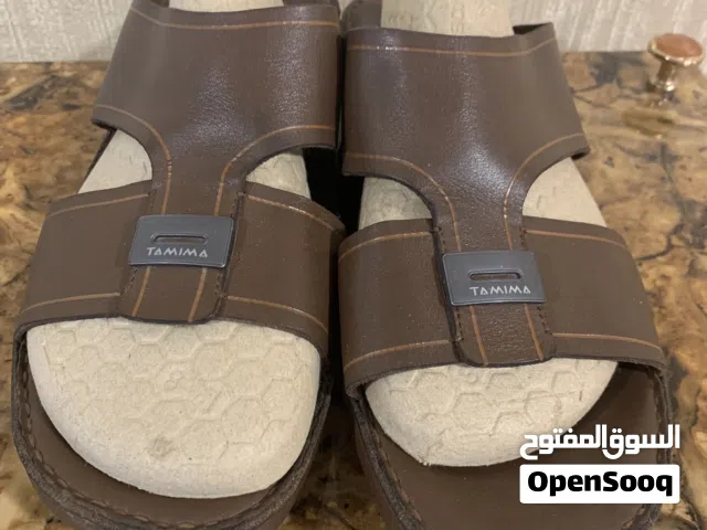 تميمة اصلية شرط نفس الجديدة اختامها موجوده مقاس 44 ونص