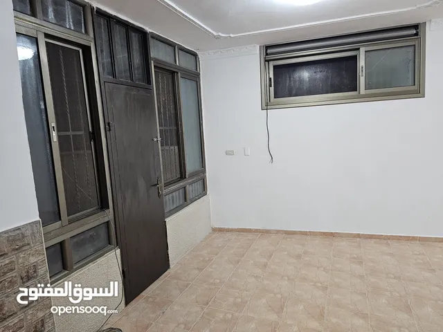 120 m2 2 Bedrooms Apartments for Rent in Ramallah and Al-Bireh Al Irsal St.