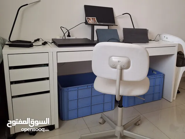Ikea office desk 142x50 with matching drawer unit and under desk cable storage