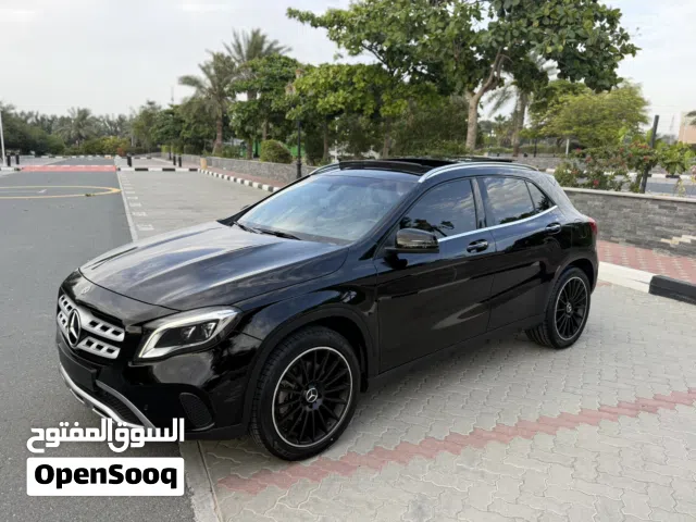 2018, مرسيدس بنز, الفئة-GLA, GLA 250