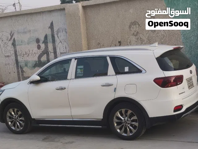 سورنتو 2020 خليجي  شمالي  6سلندر  فول مواصفات عدا الفتحه مع الكتلوكات وبصمات 2