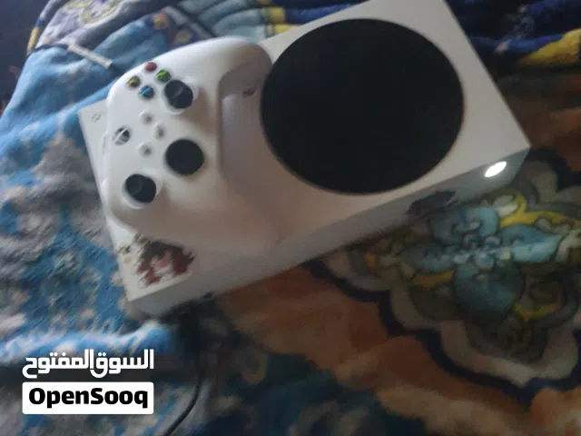 xbox series s very good condition great consel 512gb good consel all new games 120fps high quality