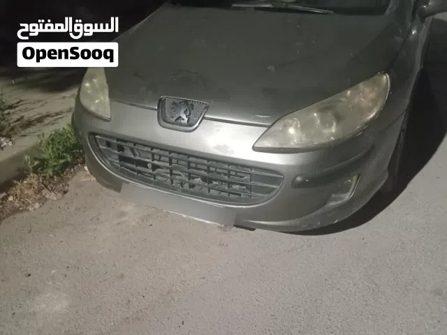 2006 بيجو 407 Basic