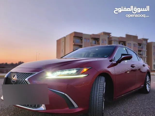 lexus es300h luxury 2021
