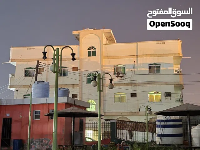 مطلوب بيت للبيع في عدن بسعر عرطه حدود 16 مليون مشتري الان مقطب