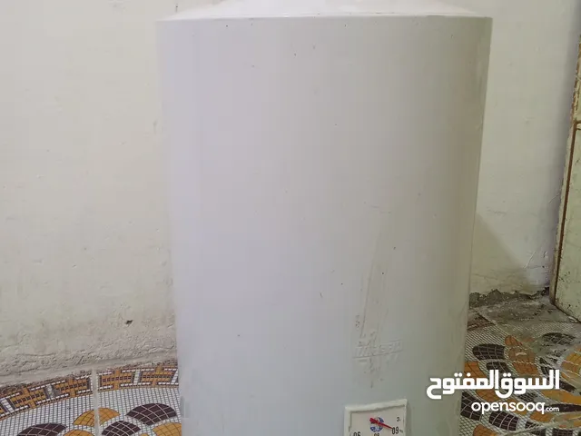 گيزر نظيف جدا وشغال وجاهز للاستعمال
