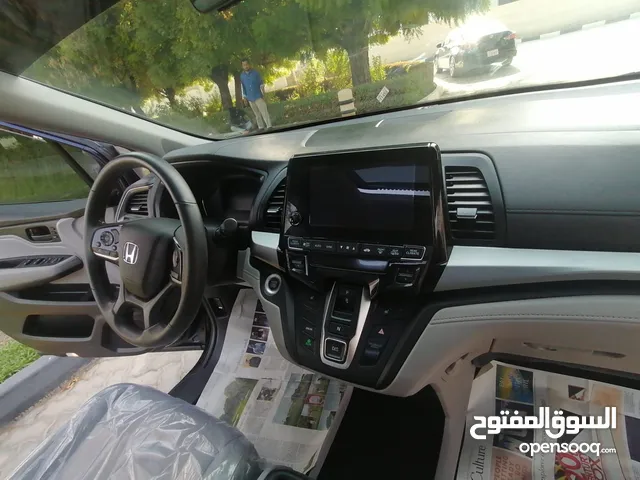 Used Honda Odyssey in Dubai