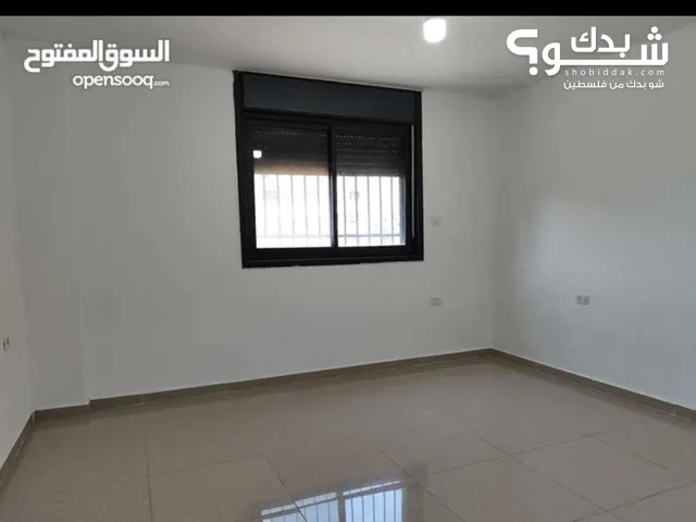 ثلاث غرف نوم غير مفروشة للايجار عين مصباح 650$