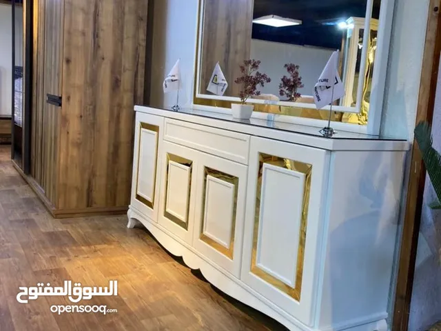 عفش منزلي بحالة ممتازة جداً – نظيف ومحافظ عليه كأنه جديد