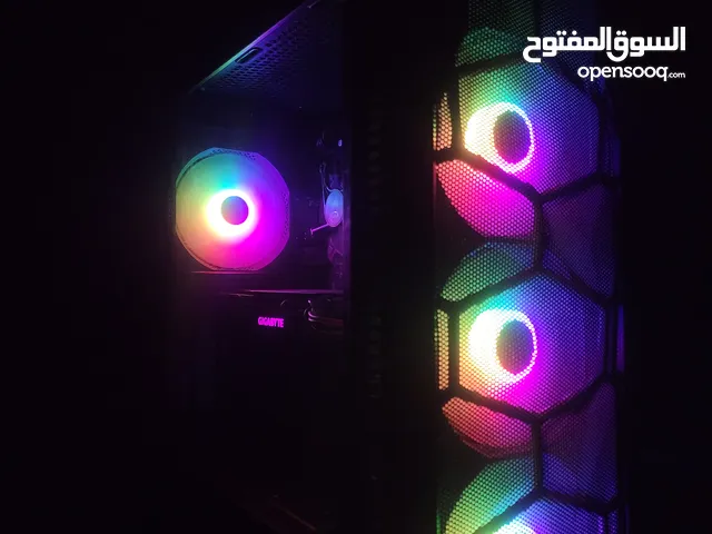 للبيع جهاز كمبيوتر مكتبي قوي بحالة ممتازة