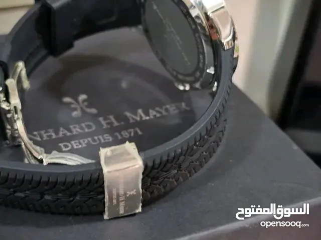 ساعة اصلية ماركة عالمية طروف بس في ليبيا بي لكود متعها اقرا لوصف