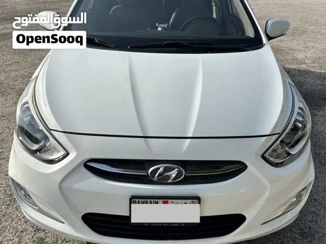 Hyundai Accent Mid Option