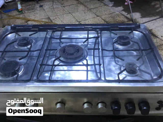 طباخ تركي مستخدم 5 عيون