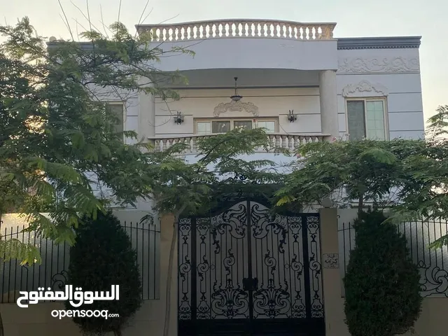 560 m2 5 Bedrooms Villa for Sale in Cairo Shorouk City