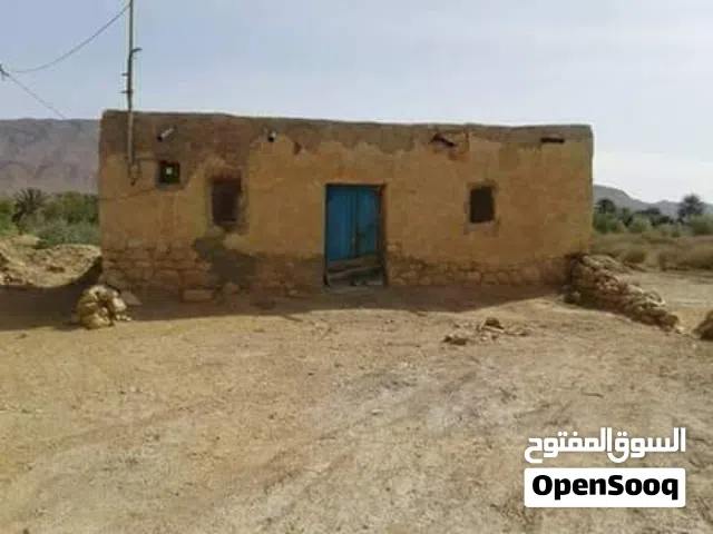 صاله دور ثاني طريق طرابلس عظم جنب دار الاشعه