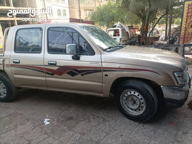 Used Toyota Hilux in Taiz