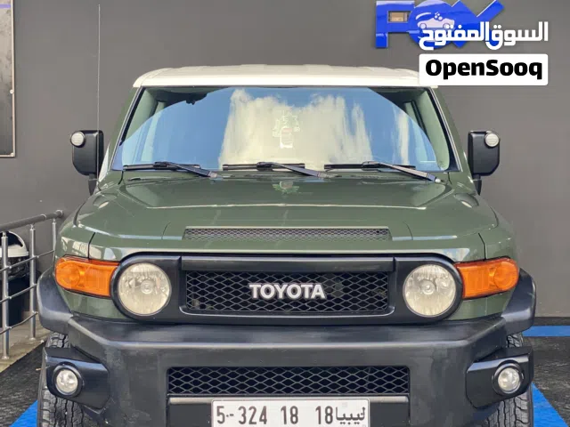 Used Toyota FJ in Tripoli