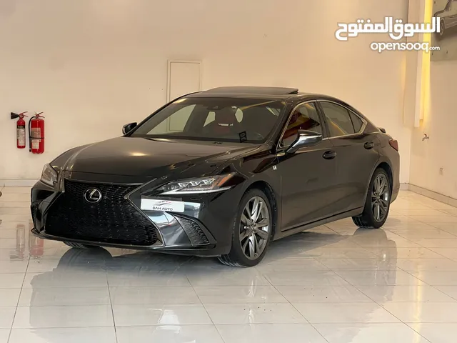 Lexus ES 2019 in Central Governorate