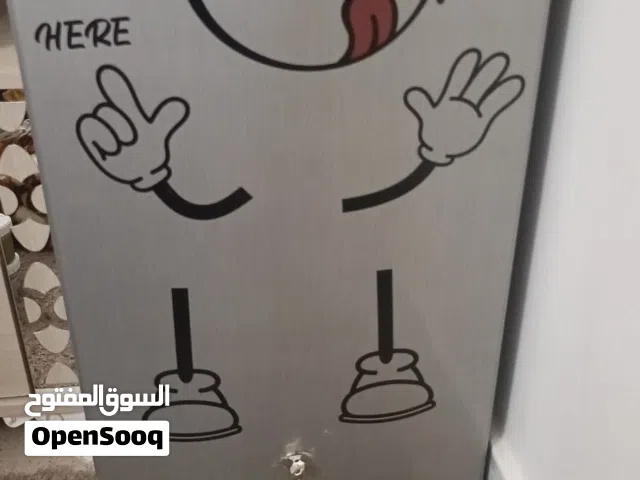 ثلاجه مكتب للبيع