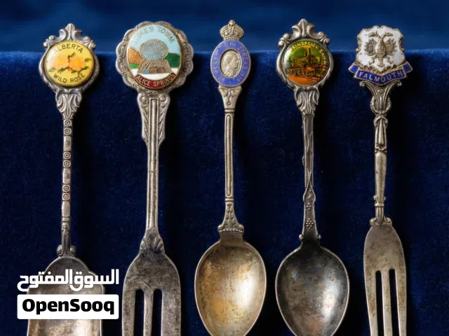 ملاعق أنتيك تذكارية