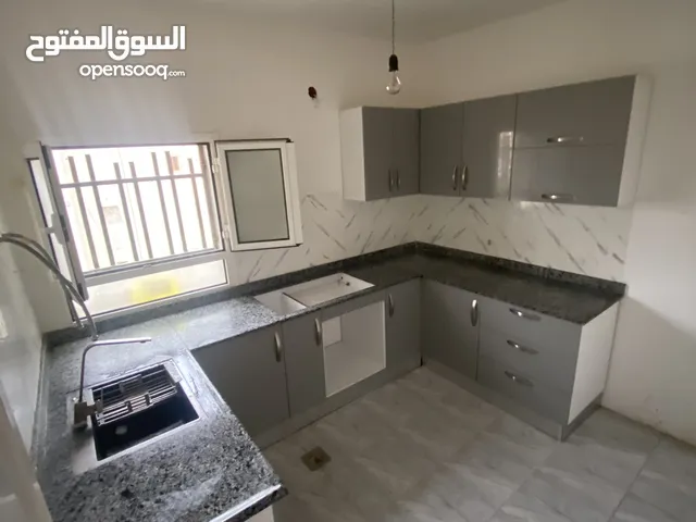 135 m2 3 Bedrooms Apartments for Rent in Tripoli Gorje