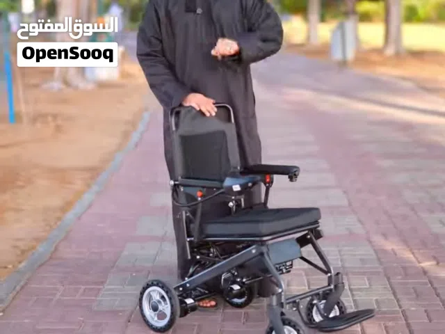 عرض خاص الكرسي اللي تشوفه فالصورة كرسي كهربائي ذكي وخفيف، سهل الطيّ ويخش في صندوق أي سيا