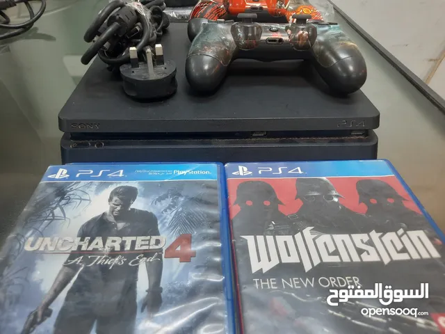 Sony playstation 4 with 4cd