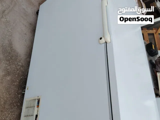 فريزر نوع أبوين بحالة ممتازه للبيع
