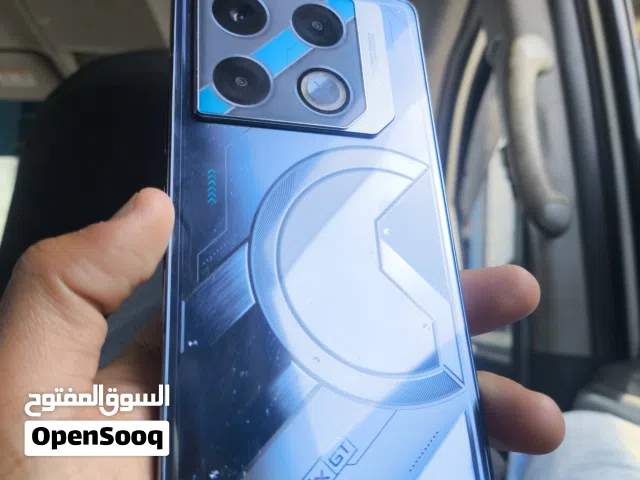 انفنكس GT20PRO نضيف مع اغراضه كامله